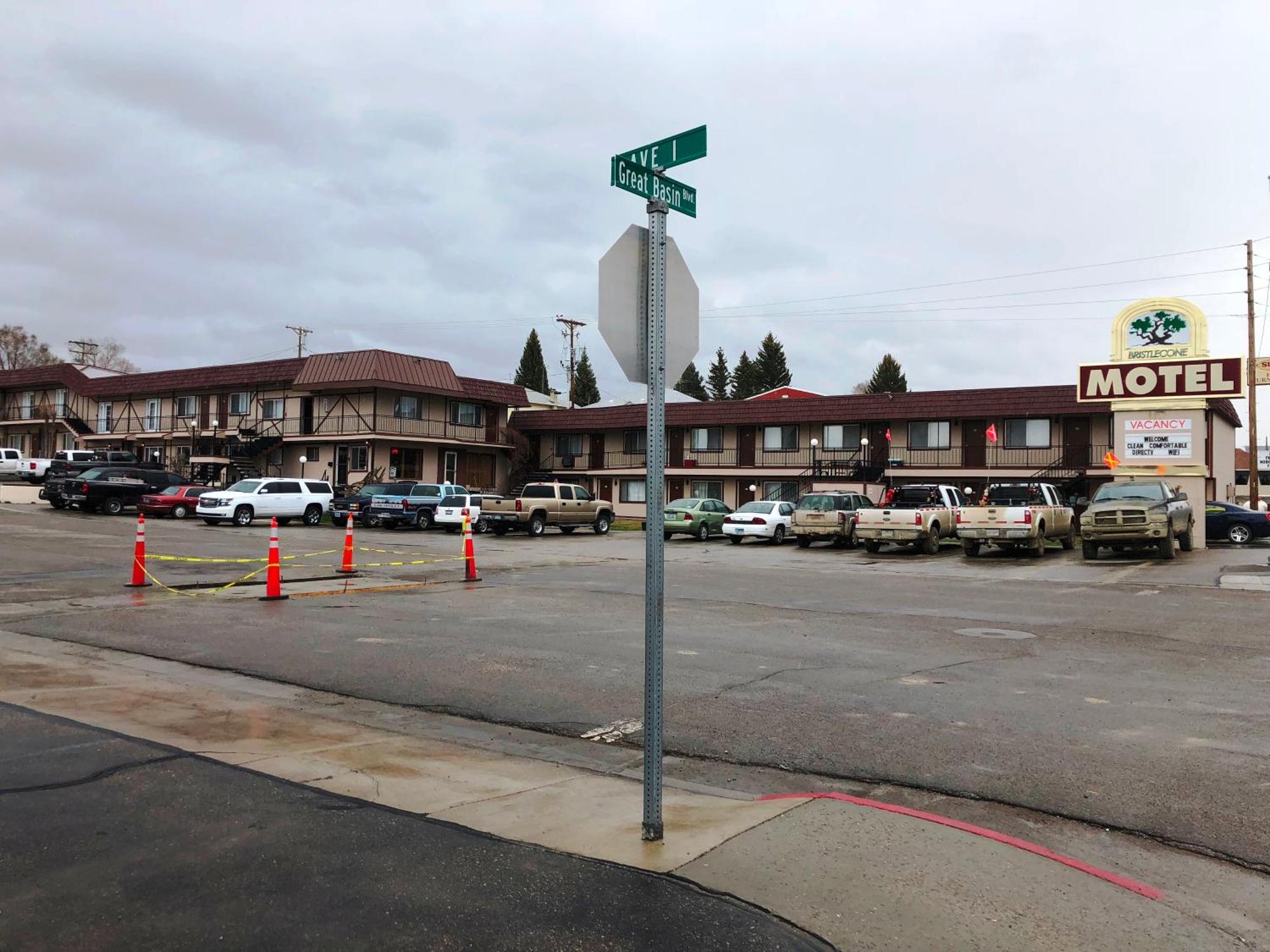 Bristlecone Motel Эли Экстерьер фото